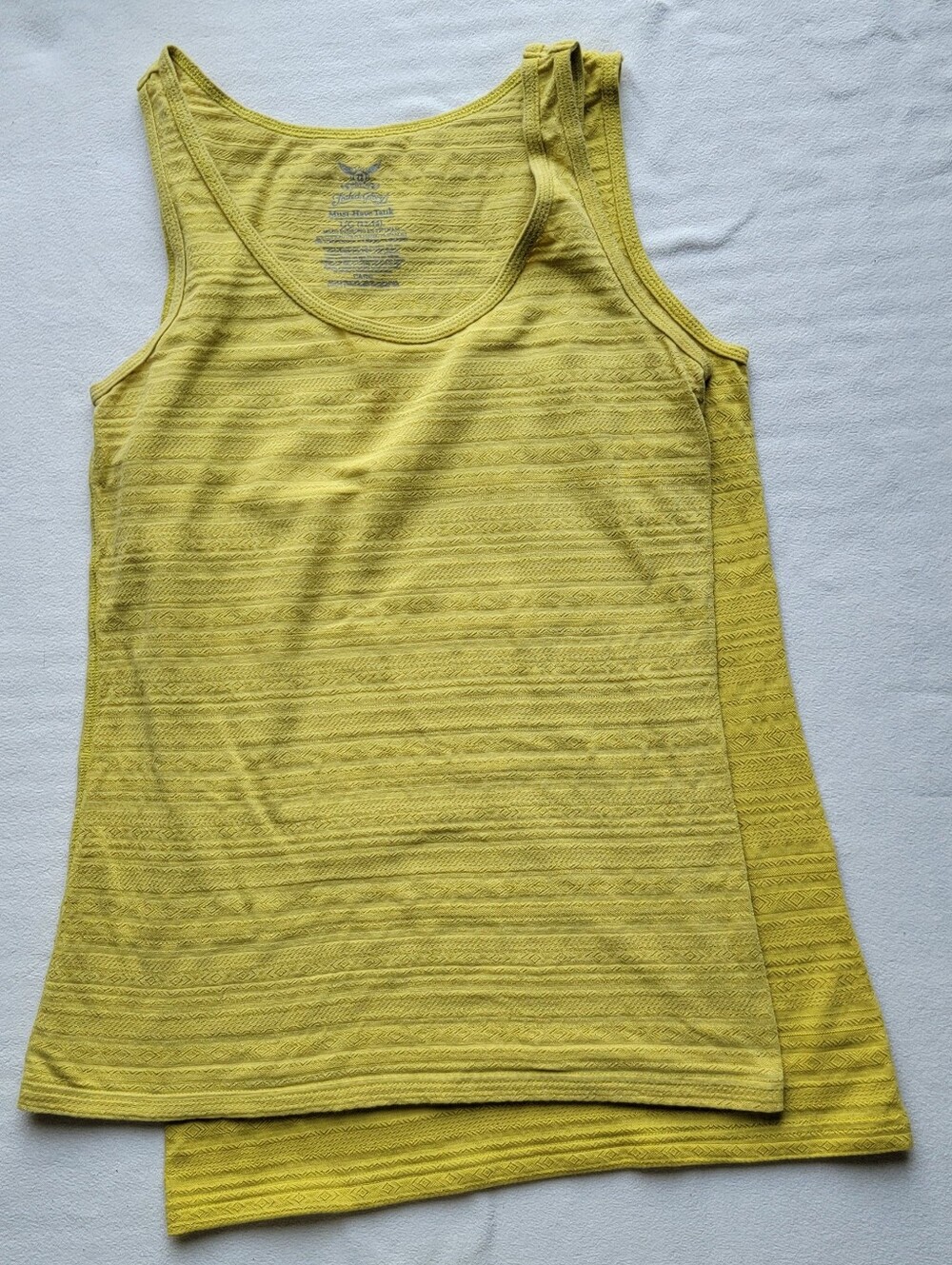 Lot of 2 Tanktops